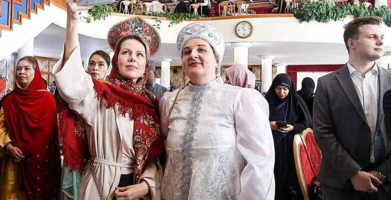 Fifteenth Diplomatic Charity Bazaar Draws Global Cultures Together in Tehran